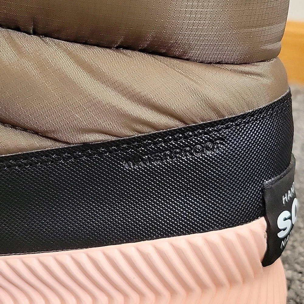 Sorel Waterproof Boots - Picture 8 of 8